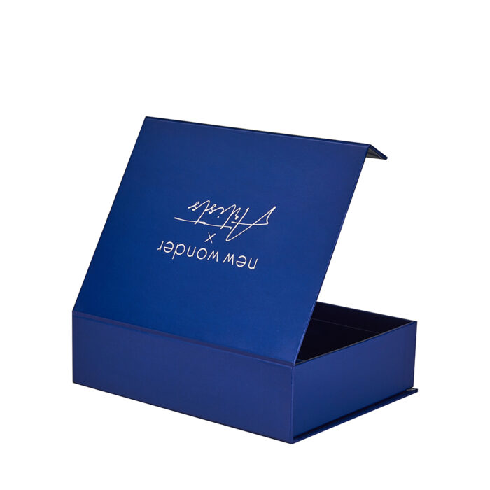 Apparel Packaging Boxes