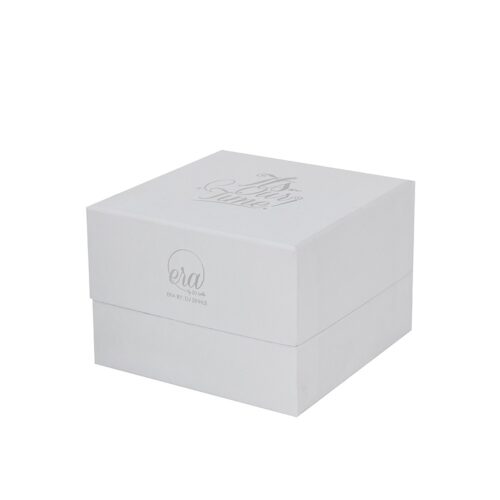 wrist-white-watch-packaging-box