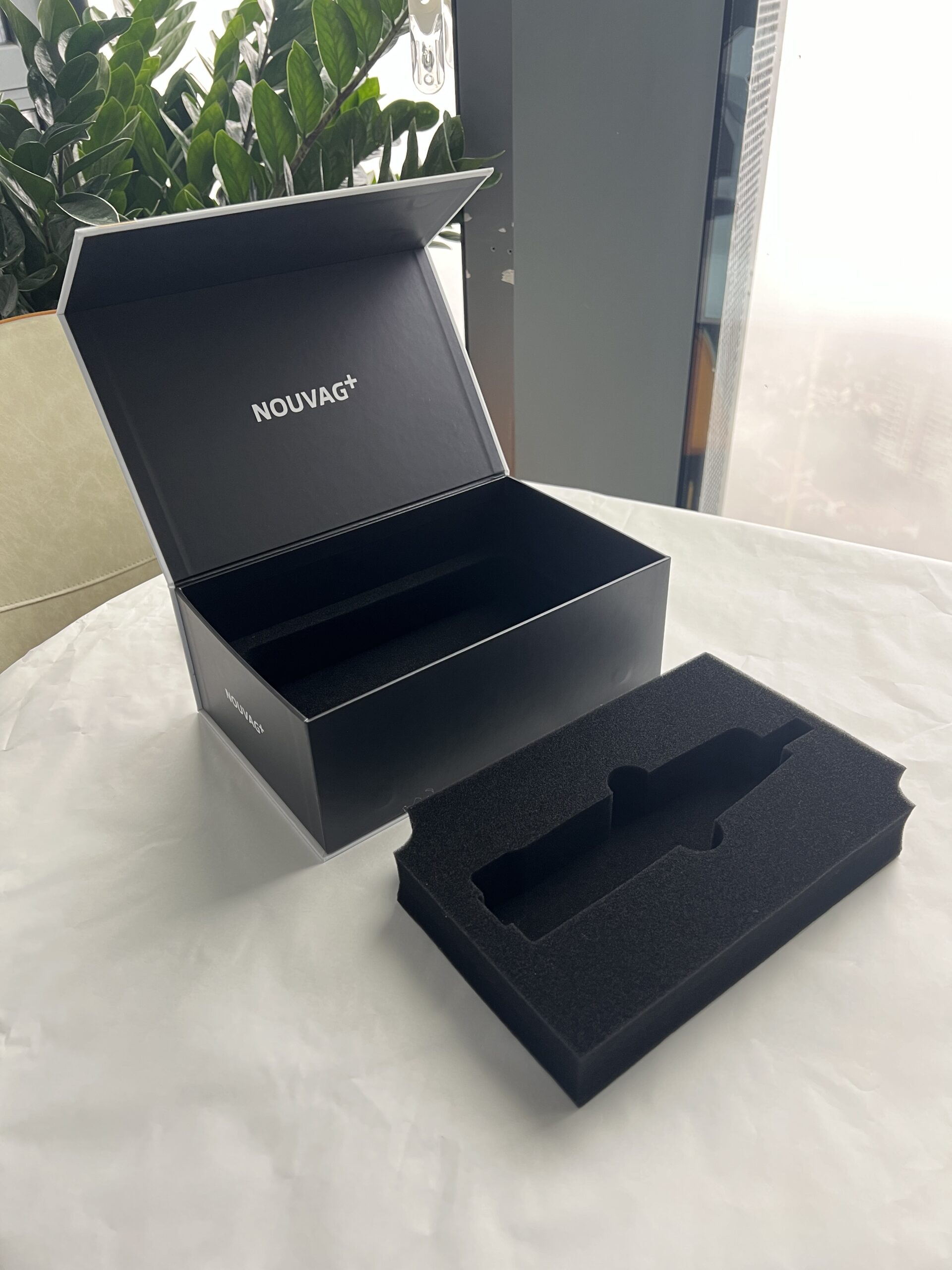 custom medical device packaging box